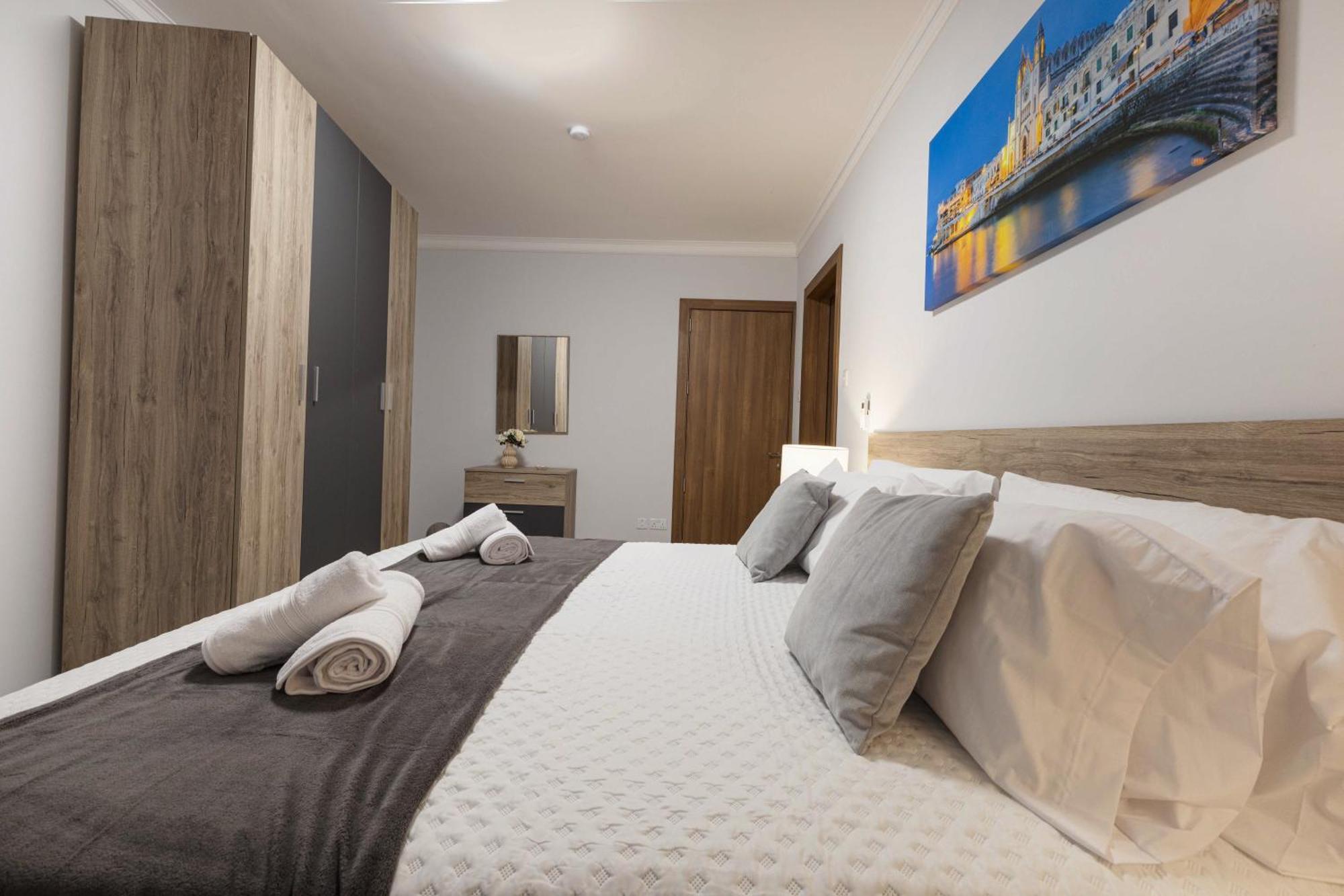 Luxurious & Spacious 2Bd Accomodation At The Podium - Yacht Marina Area, Close To Valletta มซิดา ภายนอก รูปภาพ